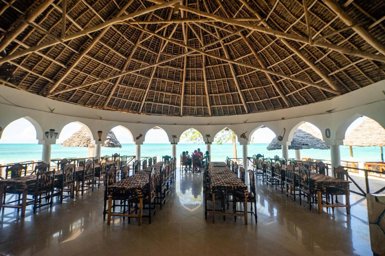 Visitor'S Inn จัมเบียนี ภายนอก รูปภาพ