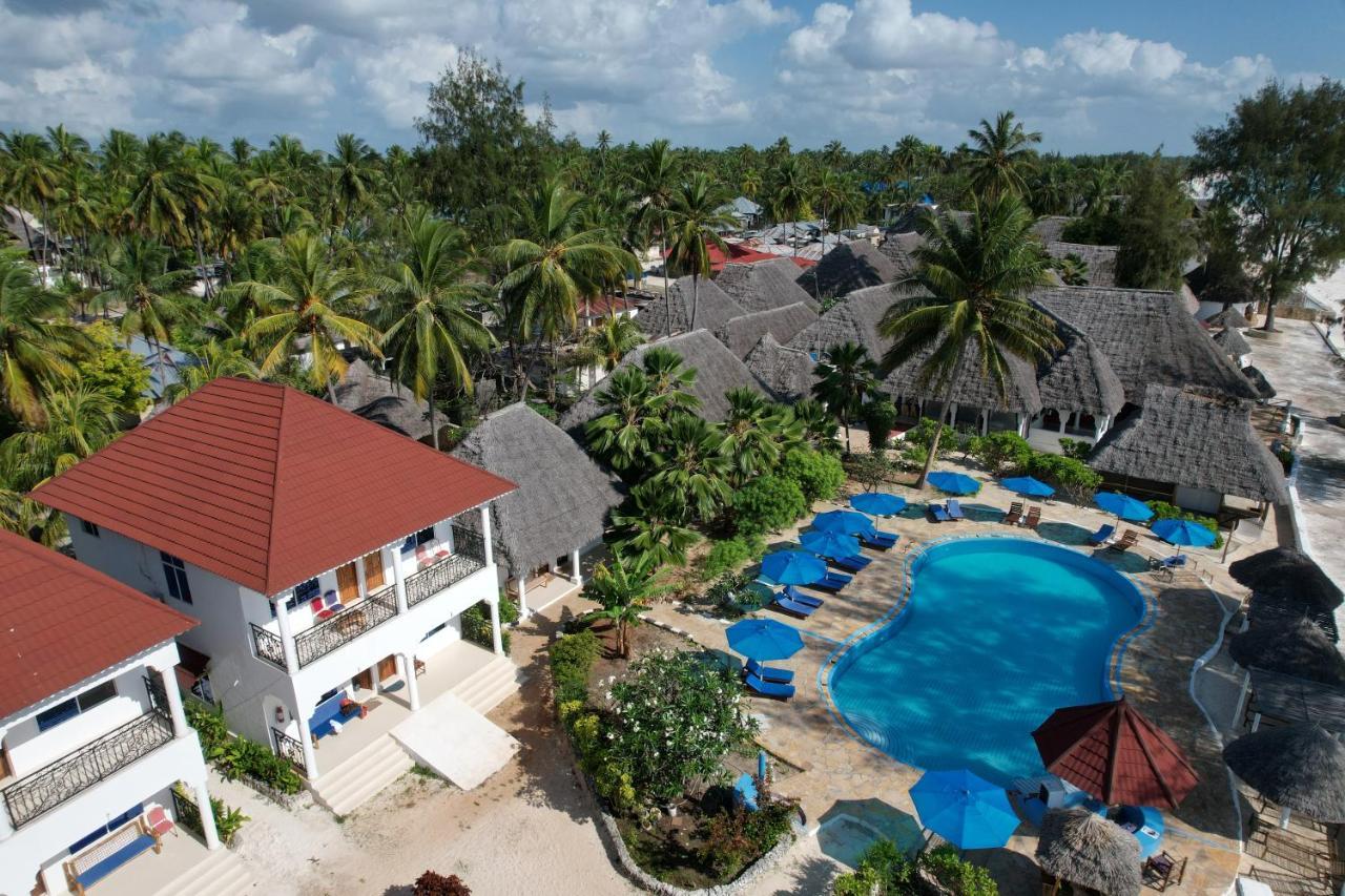Visitor'S Inn จัมเบียนี ภายนอก รูปภาพ